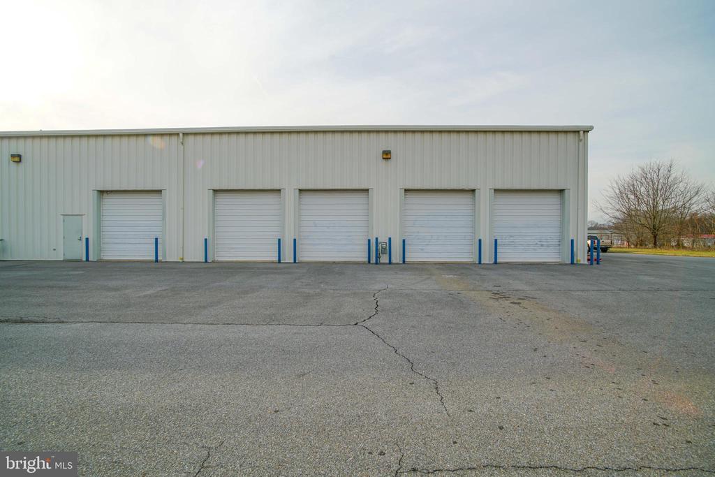Realtyna, Prince Frederick, 20678, ,Commercial Lease,For Rent,MDCA2001268